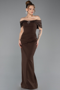 Robe de soirée longue épaules dénudées Brun ABU5562