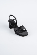 Chaussure de soirée Satin Noir ABS2114