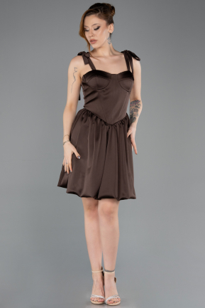 Robe de Soirée Courte Satin Brun ABK2536