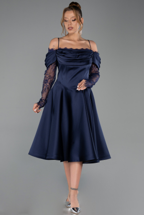 Robe De Invitation Grande Taille Midi Satin Bleu Marine ABK2652