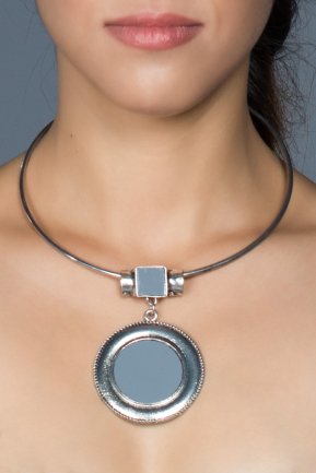 Collier Gris DY018