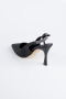 Stiletto Coupe Au Laser Noir MJ4102