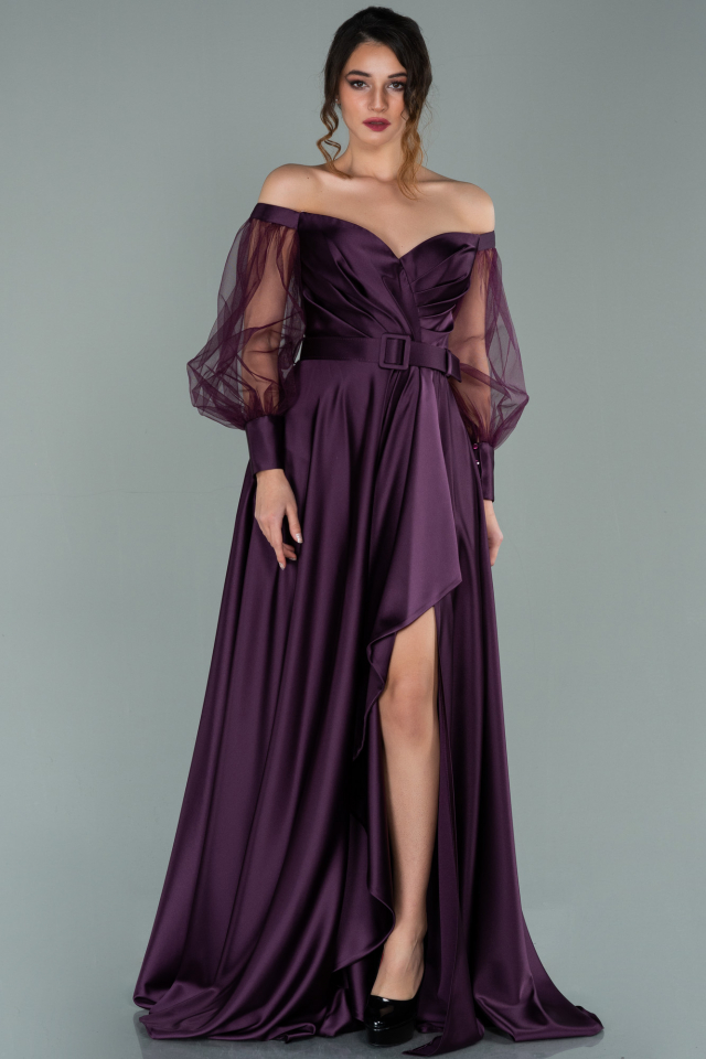 Robe de soirée longue en satin duchesse violé bleuté