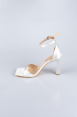 Chaussure de soirée Satin Nacre AB700