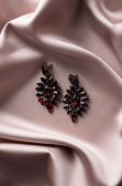 Boucle D'Oreille Rouge Bordeaux UK528