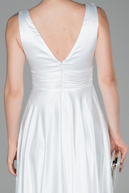 Robe de Soirée Longue Satin Blanc ABU1737