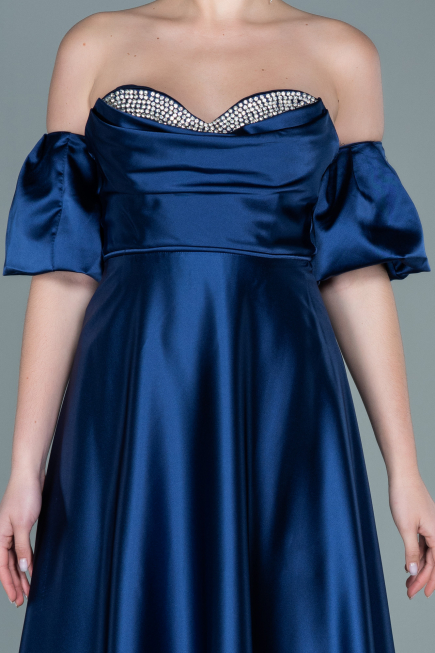 Robe de Soirée Longue Satin Bleu Marine ABU2614
