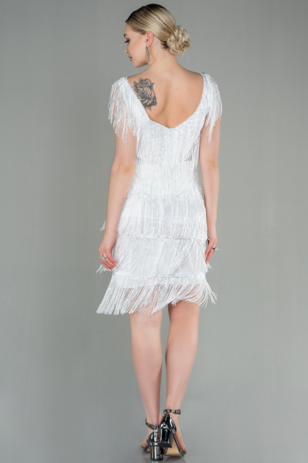 Robe de Cérémonie Courte Squameuse Blanc ABK1674