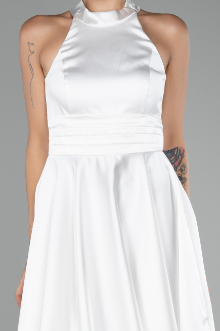 Tenue de Soirée Courte Satin Blanc ABK2112