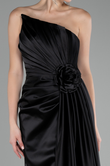 Robe de Soirée Longue Satin Noir ABU4174