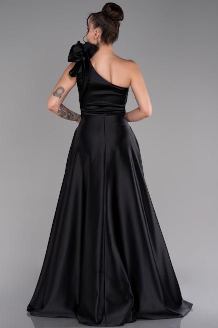 Robe de Soirée Longue Satin Noir ABU4189