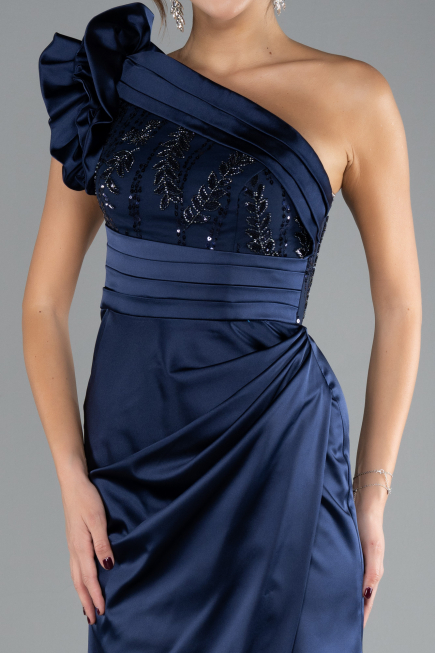 Robe de Soirée Longue Satin Bleu Marine ABU4325