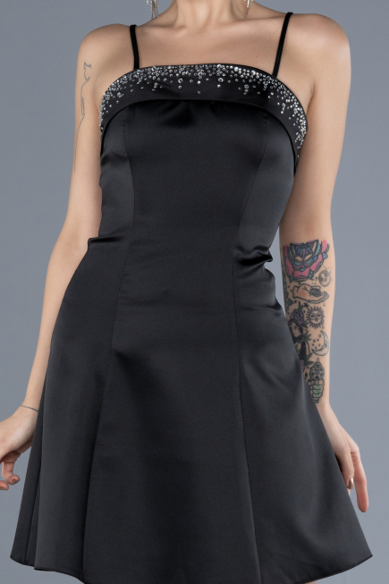 Robe de Cérémonie Courte Satin Noir ABK2225