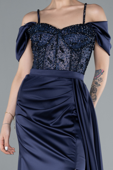 Robe de Soirée Longue Satin Bleu Marine ABU4801