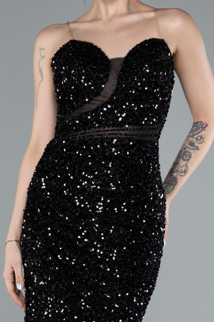 Robe Queue de Poisson Longue Squameuse Noir ABU4816