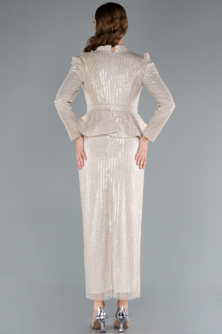 Robe de Soirée Voilée Longue Beige ABU4823