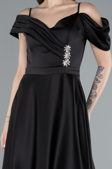 Robe de Soirée Longue Satin Noir ABU4868