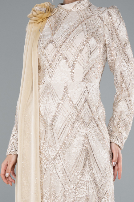 Tenue de Soirée Voilée Longue Dantelle Beige ABU4933