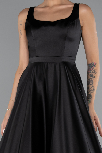 Robe de Soirée Longue Satin Noir ABU5136