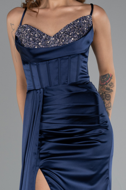 Robe de Soirée Longue Satin Bleu Marine ABU5171