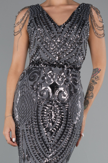 Robe Queue de Poisson Longue Squameuse Anthracite ABU3842