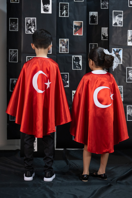 Cape Fille Rouge KT100