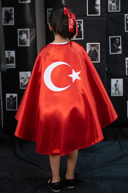 Cape Fille Rouge KT100