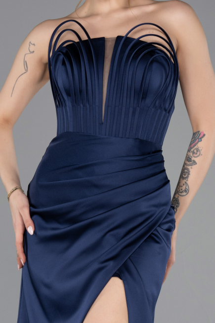 Robe de Soirée Longue Satin Bleu Marine ABU5923