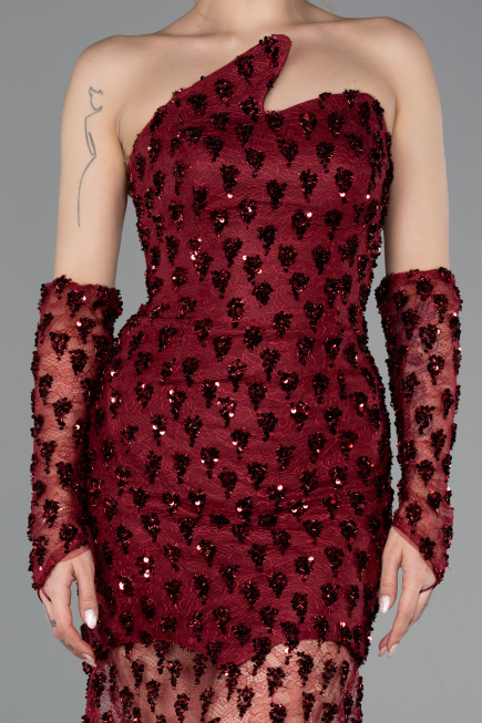 Robe Queue de Poisson Courte Squameuse Rouge Bordeaux ABK2581