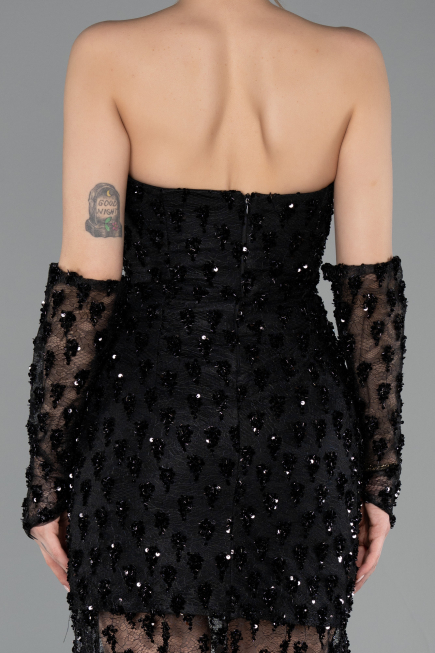 Robe Queue de Poisson Courte Squameuse Noir ABK2581
