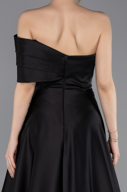 Robe de Soirée Longue Satin Noir ABU6019