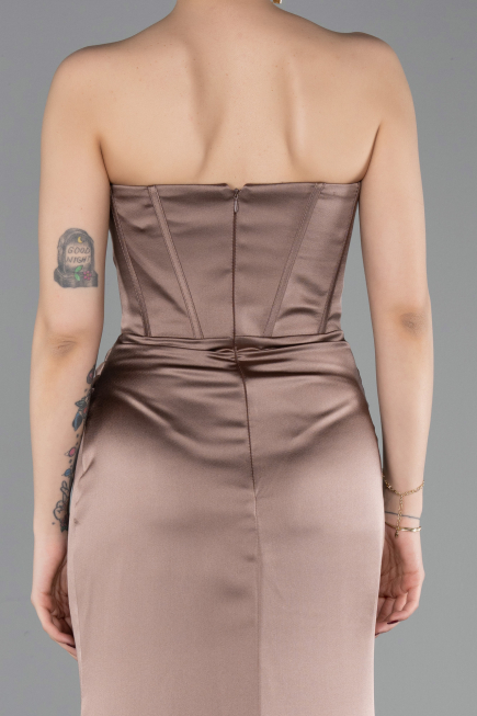 Robe Queue de Poisson Longue Satin Cappuccino ABU6109